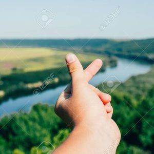 Meet your Posher, Sandy